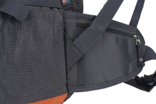 魏胖子正品专柜3815款 新款大容量超轻户外双肩背包，休闲办公两相宜